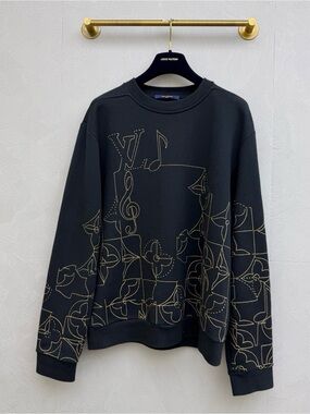 🚩steal Louis Vuitton Black Crewneck Sweatshirt with Gold Stitching Motif